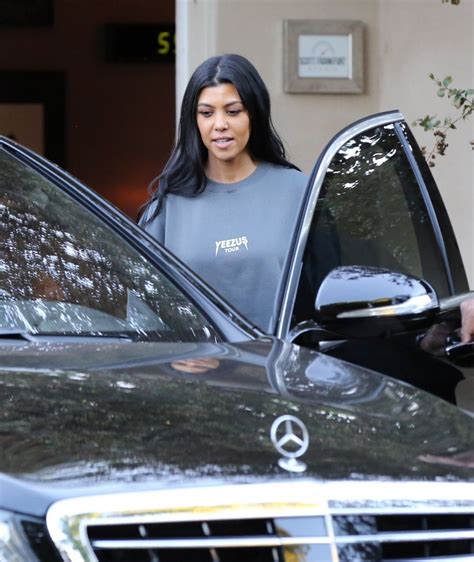 Kourtney Kardashian Out And About In Sherman Oaks 10302015 Hawtcelebs