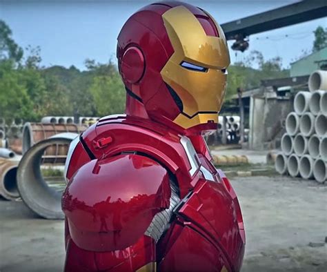 Life Size Iron Man Suit