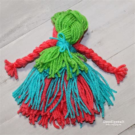 Doodlecraft Yarn Dolls