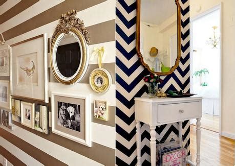 Wall decals can be a great way to make your small bedroom feel fancy. Bedroom makeover (low budget version) - Paperblog