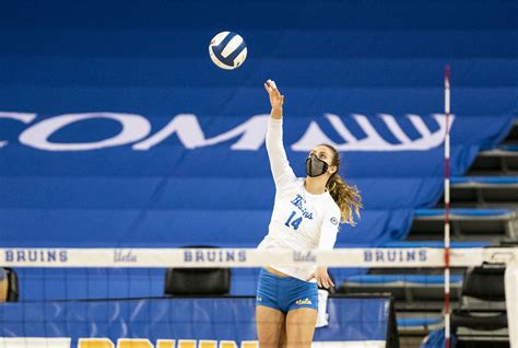 Ucla Womens Volleyball Looks Ahead To First Game In Ncaa Tournament
