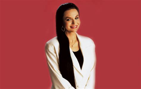 Country Singer Crystal Gayle American Profile