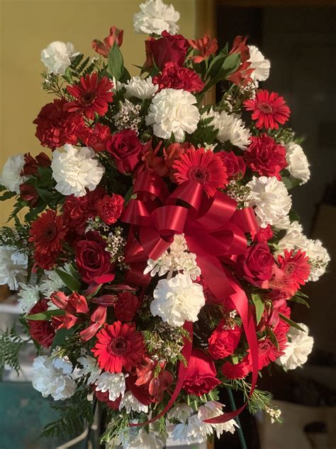 Strenght and Solace Standing Spray in Columbus, NJ | Miss Bee Haven Florist