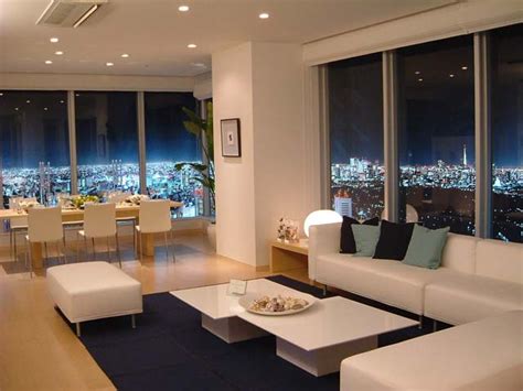 1部 家族は非常に悪かった住んでいた。 彼らは地下室に住んでいた。 誰かが非常に大きく、それらを見て怖いであるかのようにgarikは突然、木々の間に奇妙な何かに気づいた。 彼らはおしゃべり歩いて、楽しい時間を過ごした。 魁オシャレ塾 : 引越し後のあなたの部屋から