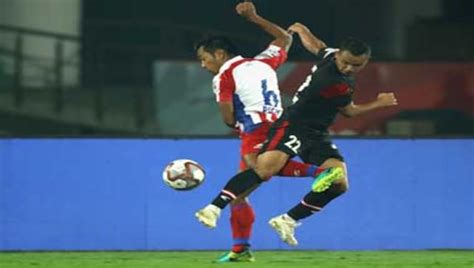 Isl 2018 19 Northeast United Fc Play Out Goalless Draw Against Atk To Go Second In League On