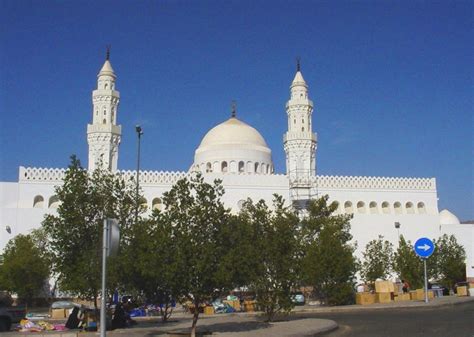 مسجد القبلتين .. تعرف على أحد أهم وأشهر المساجد في المدينة ...