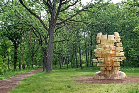 Huge Nature Inspired Sculptures Take Over The Arboretum