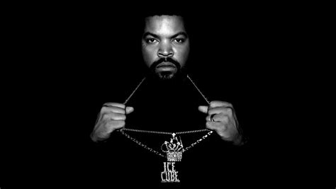 1360x768 Ice Cube Rapper Chain Desktop Laptop Hd Wallpaper Hd Music
