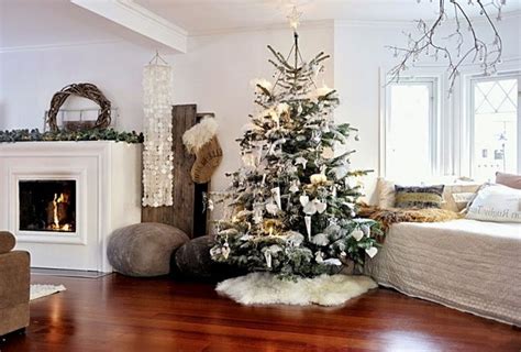 20 Christmas Tree Decor Ideas 2022