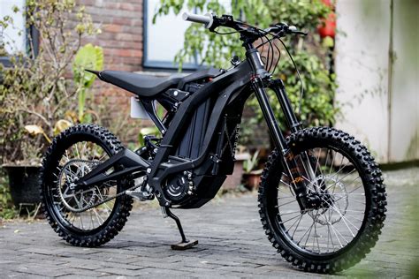 Sur Ron Electric Dirt Bike In Depth Review Electric Motorcycle