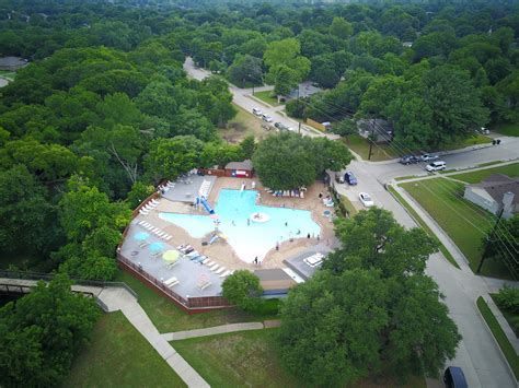 kcentv.com | Did you know, Dallas: Texas-shaped pool in Plano