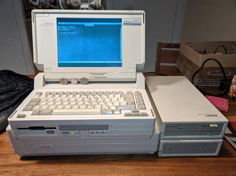 My New Compaq Slt 386s20 With Docking Station And Accessories Album