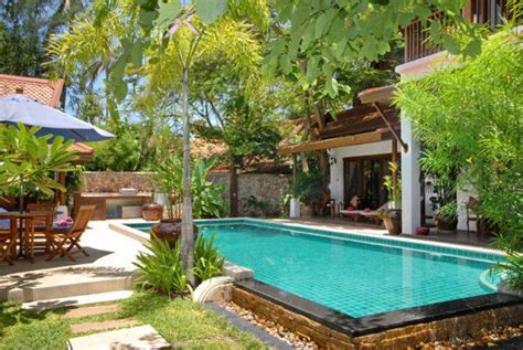 Baan Jasmine Beachside Villa Is Ideal For Your Vacations Tropical Houses Modern Pools Pool Patio