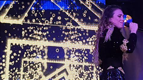 À la suite d'un tragique événement, un jeune combattant de mma reprend la boîte de nuit familiale et comprend que la mort de son frère. Orchestre Cocktail de Nuit Tour 2020 - YouTube