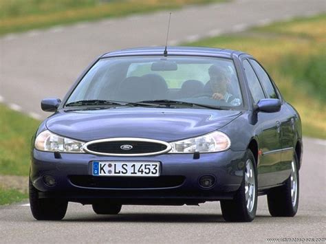 Ford Mondeo 2 ST 200 Specs Performance Comparisons