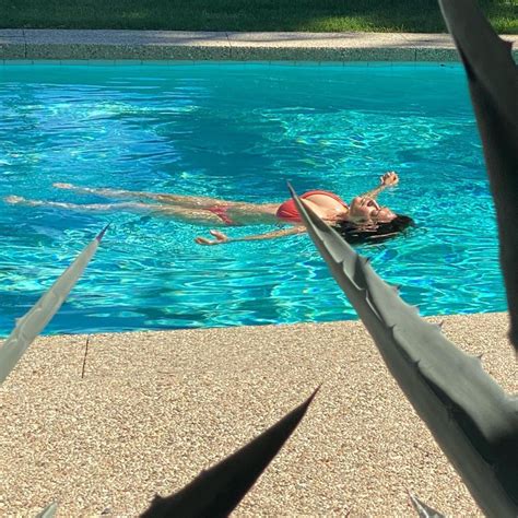 Salma Hayek Pinault On Instagram “go With The Flow Gowiththeflow Déjate Llevar Summervibes