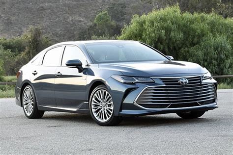 Toyota Avalon Price In India 2023 Colors Mileage Top Speed Features