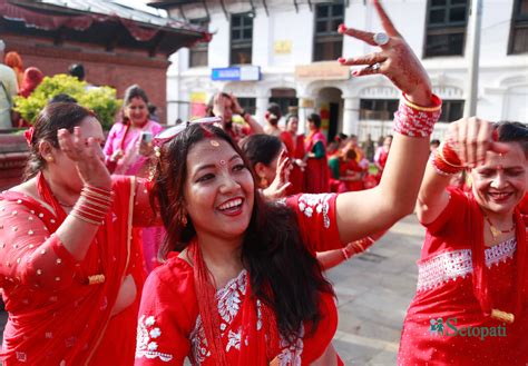 Teej Celebration At Pashupatinath Pictures Nabin Babu Gurung Setopati