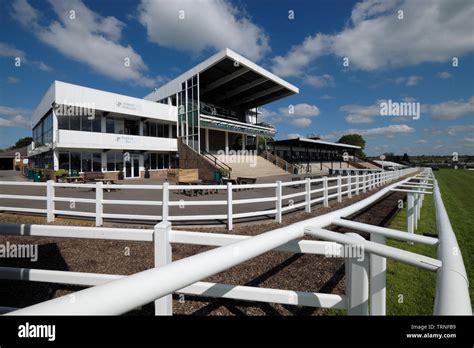 Plumpton Racecourse Sussex England Hi Res Stock Photography And Images