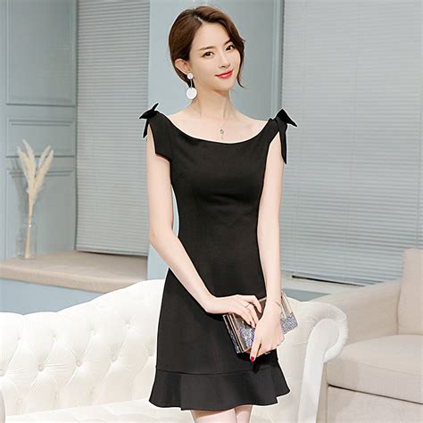 2018 Summer New Ladies Dress Korean Ol Sleeveless Round Collar Mini