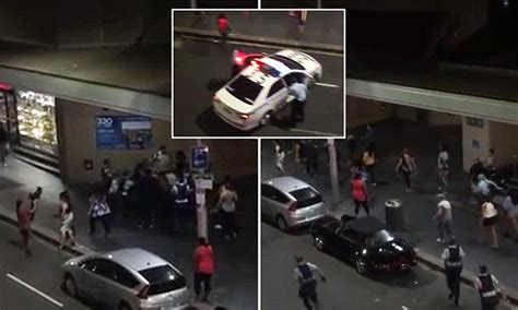 Sydney Brawl Breaks Out In Cbd As Police Rush To Make Arrests