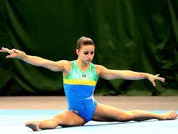 Em 2016 deu simone biles tempo máximo de execução de cada atleta é de 90 segundos chances do brasil: Resultado de imagem para ginastica artistica solo ...