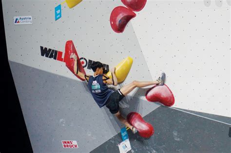 Korean national championships bouldering final m4 climber:  스포츠클라이밍 전망 "스포츠클라이밍! 올림픽 金 ...