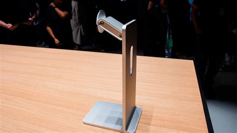 It replaced the former apple led cinema display. WWDC 2019's craziest reveal was a $1,000 monitor stand for ...