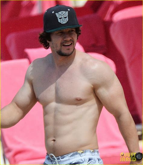Mark Wahlberg Paparazzi Shirtless Photos Naked Male Celebrities