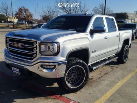 2018 Gmc Sierra 1500 With 20x10 25 Vision Widow And 33125r20 Atturo
