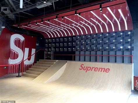 Huge Fake Supreme Store Opens In Shanghai And Fans Say Its Even