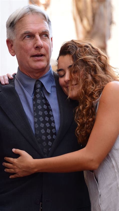 Mark Harmon And Cote De Pablo Pose As Mark Harmon Is Honored With The 2