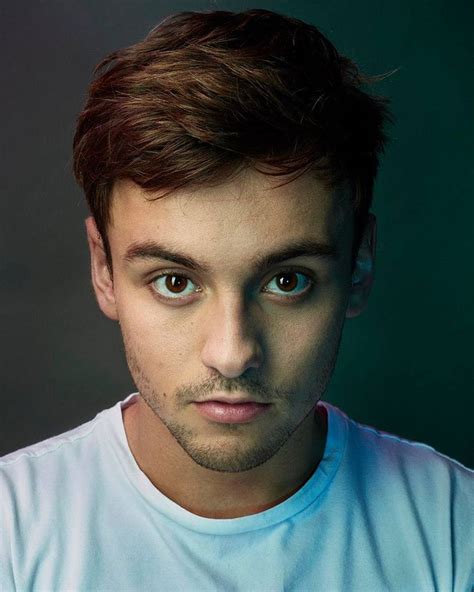 The latest tweets from tom daley (@tomdaley1994). Instagram | Tom daley, Sports magazine, Lance black