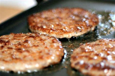 Other areas alter the breakfast sandwich medium. Easy Homemade Breakfast Sausage Recipe | Housewife How-Tos