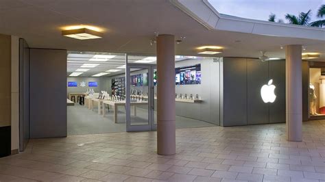 Check your subscriptions from time to time. Apple temporarily closes Florida's Waterside Shops store ...