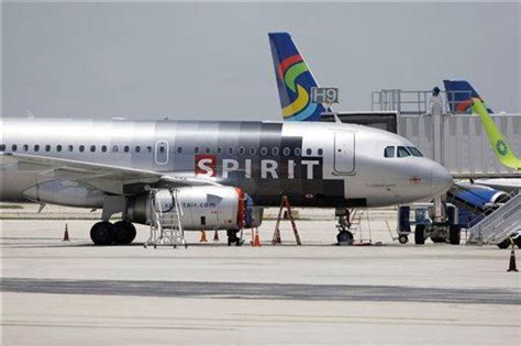Disruptive Passengers Removed From Spirit Flight Claim Racism
