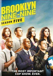 But can charles keep his new secret from jake? Brooklyn Nine-Nine :: T05 - Papo de Cinema