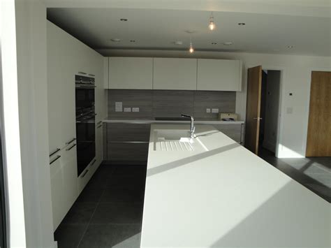 Corian Cameo White Showroom Crafted By Design