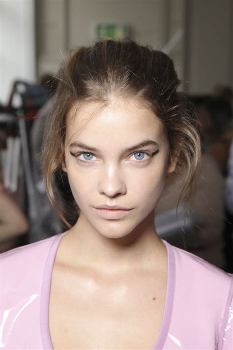 She is a stunner concerning acting in a particular style and looking charming. Picture of Barbara Palvin