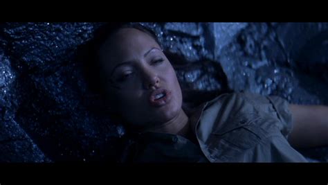 Angelina Jolie As Lara Croft In Lara Croft Tomb Raider The Cradle Of Life Angelina Jolie