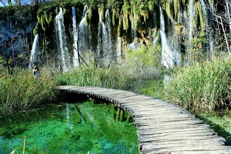 Plitvice Lakes Day Tour From Zagreb