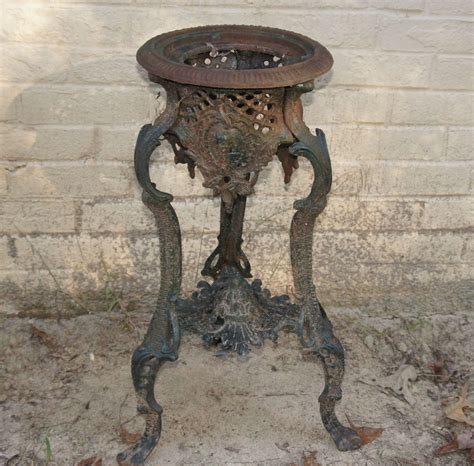 Antique Vintage Cast Iron Ornate Cherub Victorian Garden Planter Plant