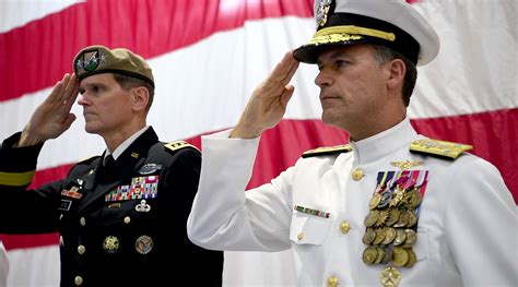 Us Fifth Fleet Welcomes New Commander Us Naval Forces Central