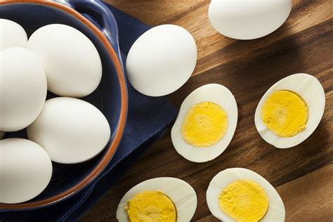 How Long Do Hard Boiled Eggs Last Heres What To Know About Storing