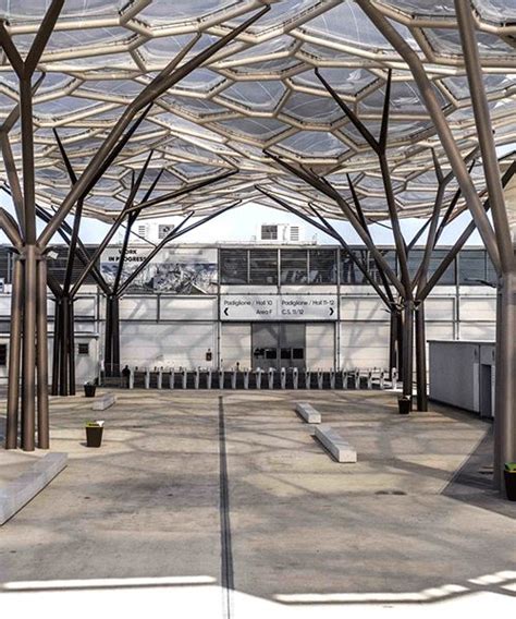 Tree Shaped Steel Columns Organic Undulating Roof Shelter Trade Show