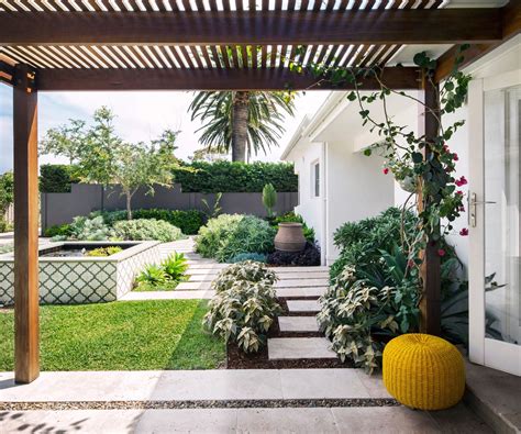 4 Of The Best Shade Options Every Outdoor Area Needs This Summer In 2020 Backyard Coastal