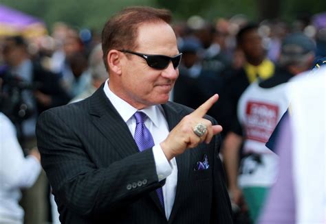 Former LSU AD Les Miles Turned Down More Money From Michigan In