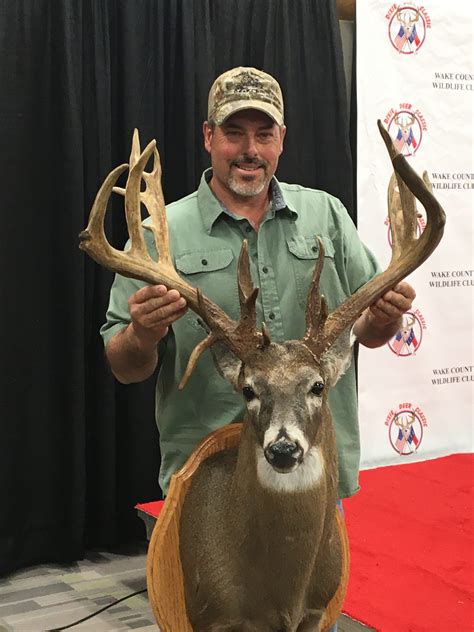 Wanna Step Outside New Records Highlight Dixie Deer Classic
