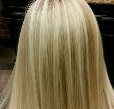 Blonde on Blonde foil highlighting technique|Indulge Salon, York PA
