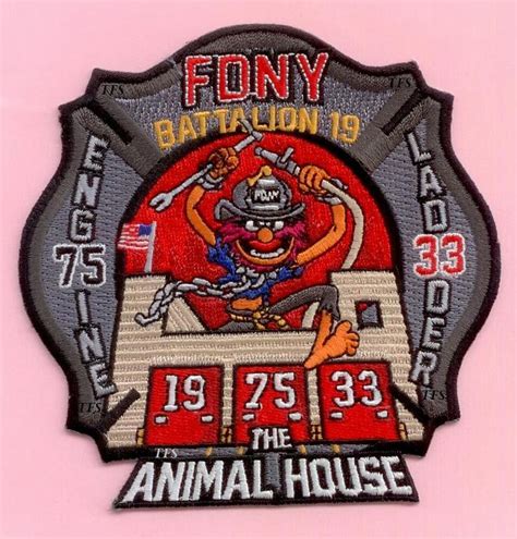 New York City Fire Dept Engine 75 Ladder 33 Battalion 19 Patch Animal